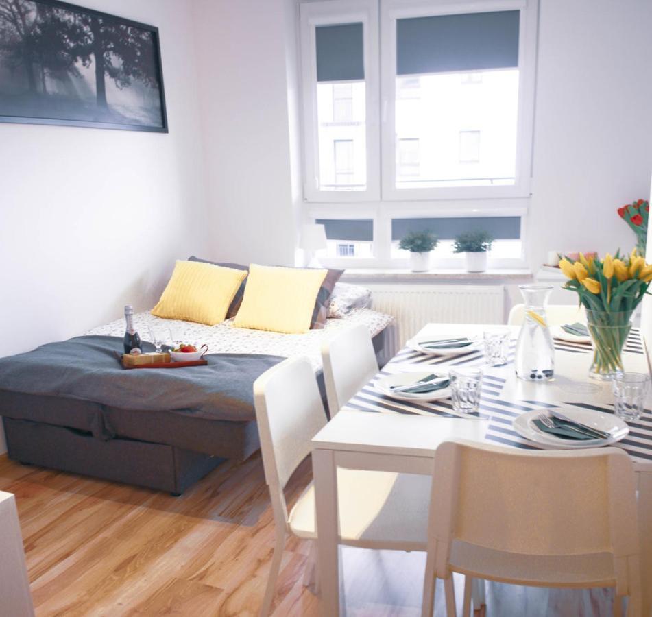 Project Comfort Apartament Potrzebna 55/29 Warszawa Apartment Luaran gambar